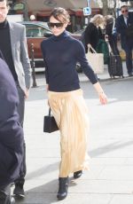 VICTORIA BECKHAM Out and About in Paris 03/14/2018