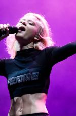 ZARA LARSSON Performs at Lollapalooza Brazil 2018 in Sao Paulo 03/23/2018