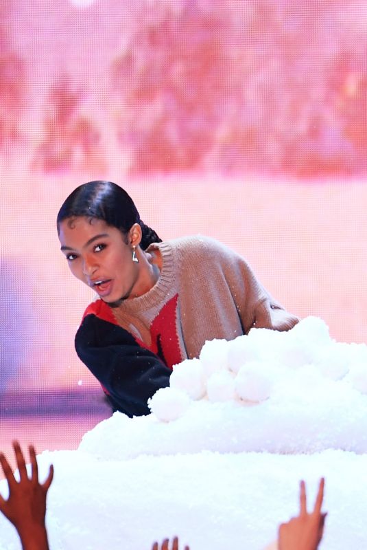 ZENDAYA COLEMAN at 2018 Kids
