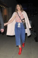 ALEX JONES Leaves One Show in London 04/05/2018