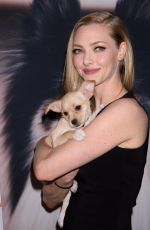 AMANDA SEYFRIED at Best Friends Animal Society