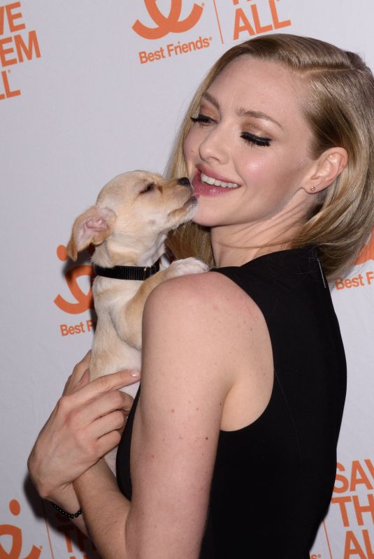 AMANDA SEYFRIED at Best Friends Animal Society