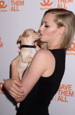 AMANDA SEYFRIED at Best Friends Animal Society