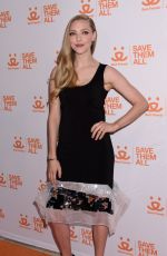 AMANDA SEYFRIED at Best Friends Animal Society