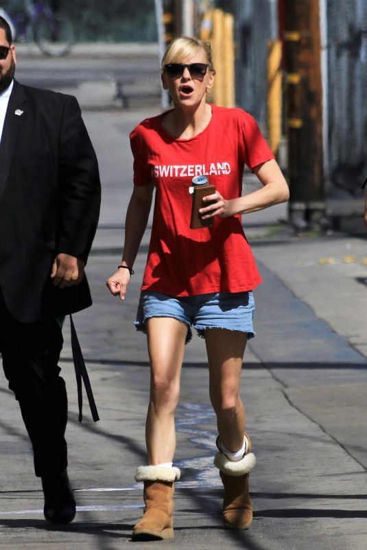 ANNA FARIS at Jimmy Kimmel Live in Los Angeles 04/11/2018