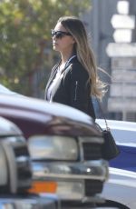 APRIL LOVE GEARY Shopping at Trancas Market in Malibu 04/27/2018