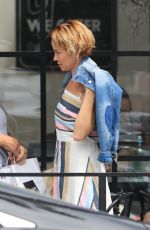 ASHLEY SCOTT Out for Lunch in Los Angeles 04/06/2018