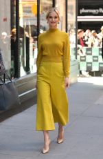 CAITLIN FITZGERALD Leaves Build Series in New York 04/23/2018