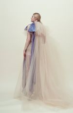 ELLE FANNING in Harper