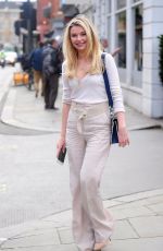 GEORGIA TOFFOLO at Bluebird Cafe in London 04/17/2018