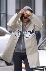 GIGI HADID Arrives at Her Home in New York 04/02/2018