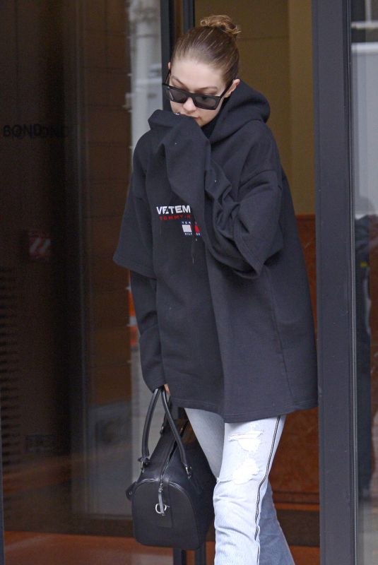 GIGI HADID Heading to a Photoshoot in New York 04/10/2018