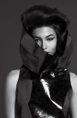 GRACE ELIZABETH for V Magazine, Italy Spring 2018