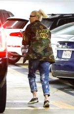 GWEN STEFANI Arrives at a Hospital in Los Angeles 04/06/2018