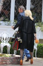 GWEN STEFANI Arrives at Sunday Church Service on Easter in Los Angeles 04/01/2018