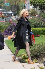 GWEN STEFANI Arrives at Sunday Church Service on Easter in Los Angeles 04/01/2018