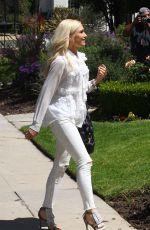 GWEN STEFANI Heading to a Church in Los Angeles 04/22/2018