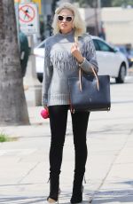GWEN STEFANI Out and About in Los Angeles 04/03/2018