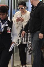 HALSEY Arrives at Airport in Sydney 04/22/2018