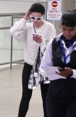 HALSEY Arrives at Airport in Sydney 04/22/2018