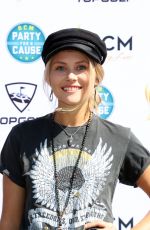 HANNAH MULHOLLAND at Academy of Country Music Presents Lifting Lives Topgolf Tee-off in Las Vegas 04/14/2018
