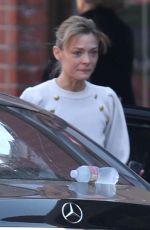 JAIME KING Attacker Smashes Her Car Windows in Los Angeles 04/04/2018
