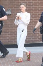 JAIME KING Attacker Smashes Her Car Windows in Los Angeles 04/04/2018