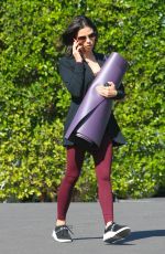 JENNA DEWAN Heading to a Yoga Class in Los Angeles 04/11/2018