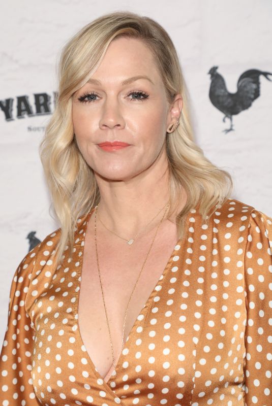 JENNIE GARTH at Yardbird Southern Table & Bar Opening in Los Angeles 04/05/2018