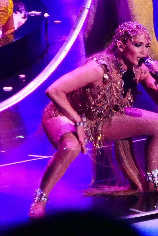 JENNIFER LOPEZ Performs at Billboard Latin Music Awards in Las Vegas 04/27/2018