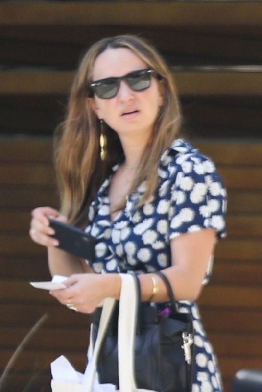 JENNIFER MEYER Out and About in Beverly Hills 04/10/2018