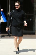 JENNINFER GARNER Leaves Church Services in Los Angeles 04/29/2018