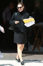 JENNINFER GARNER Leaves Church Services in Los Angeles 04/29/2018