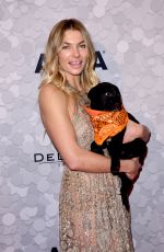 JESSICA HART at 2018 Aspca Bergh Ball in New York 04/19/2018