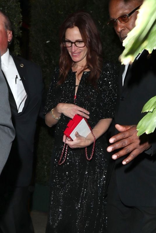 JULIA ROBERTS at Gwyneth Paltrow and Brad Falchuk’s Engagement Party in Los Angeles 04/14/2018
