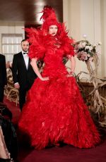 KARLIE KLOSS at Dolce & Gabbana Alta Moda Fashion Show in New York 04/08/2018