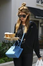 KATHERINE SCHWARZENEGGER Out for Coffee in Brentwood 03/31/2018
