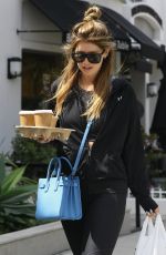 KATHERINE SCHWARZENEGGER Out for Coffee in Brentwood 03/31/2018