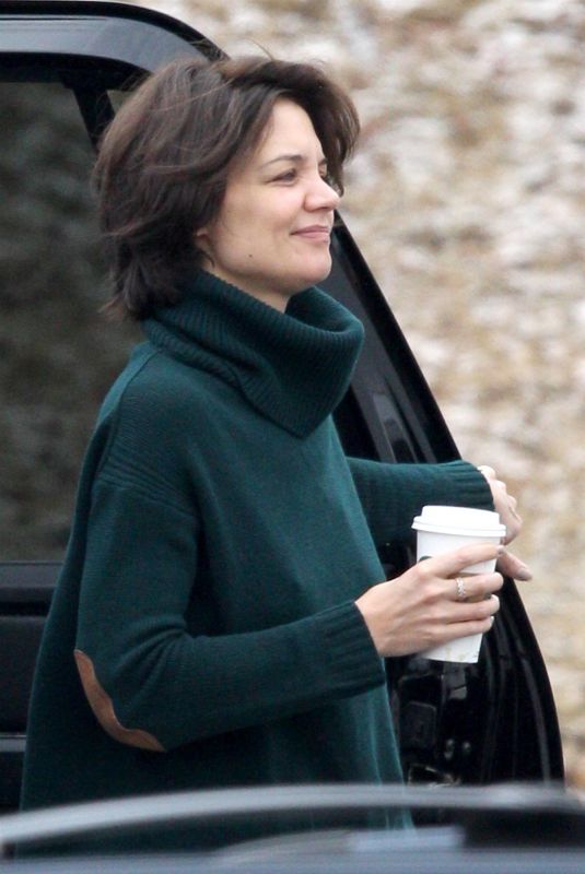 KATIE HOLMES Arrives on the Set of New Fox FBI Drama in Chicago 04/06/2018