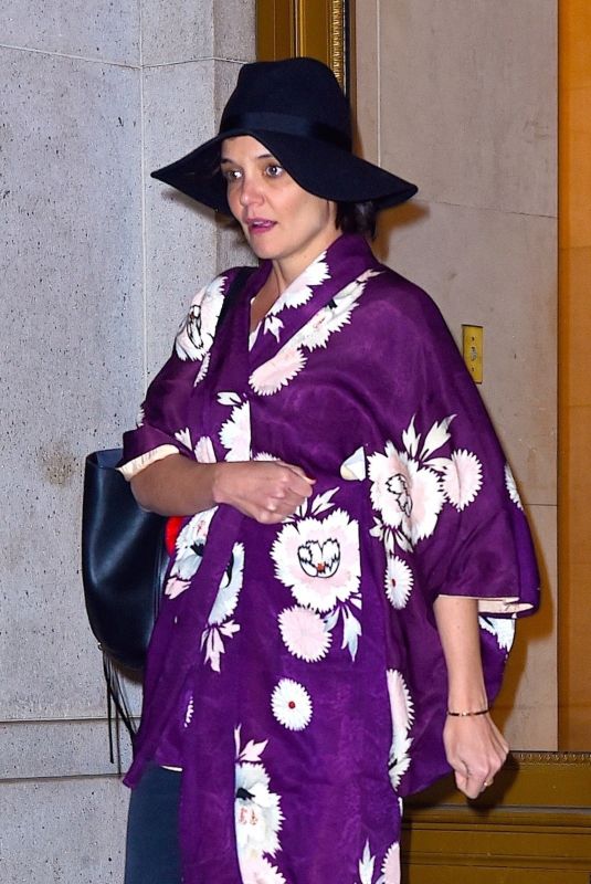 KATIE HOLMES Leaves Nobu Restaurant in New York 04/23/2018