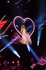 KELSE BALLERINI at 2018 ACM Awards in Las Vegas 04/15/2018