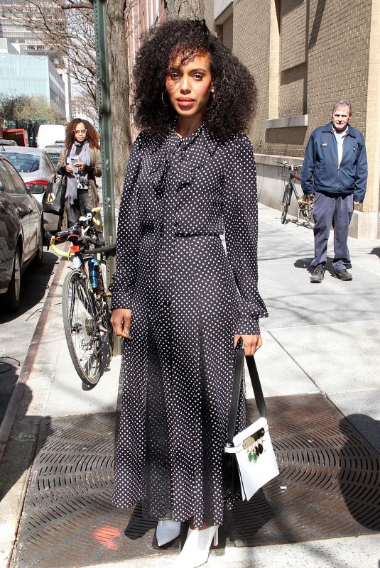 KERRY WASHINGTON Out and About in New York 04/11/2018