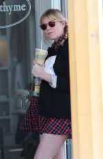 KIRSTEN STEWART Out for Breakfast in Toluca Lake 04/13/2018