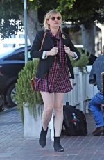KIRSTEN STEWART Out for Breakfast in Toluca Lake 04/13/2018
