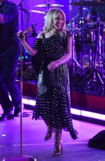 KYLIE MINOGUE Performs Stop Me from Falling on One Show in London 04/09/2018