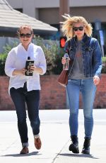 LESLIE BIBB and ALYSON HANNIGAN Out for Lunch in Studio City 04/10/2018
