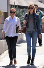 LESLIE BIBB and ALYSON HANNIGAN Out for Lunch in Studio City 04/10/2018