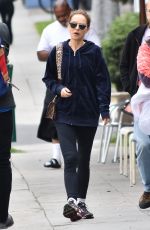 NATALIE PORTMAN Out for Breakfaast in Los Feliz 04/02/2018