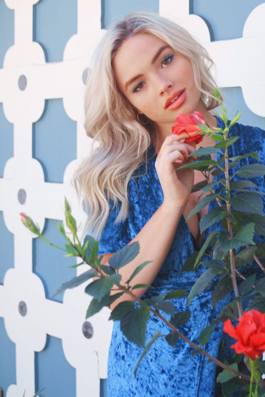 NATLIE ALYN LIND by Niki Koss, April 2018