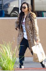 NAYA RIVERA Shopping at Albertson